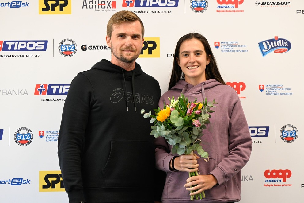 Mia Pohánková a jej tréner Róbert Gašparetz.