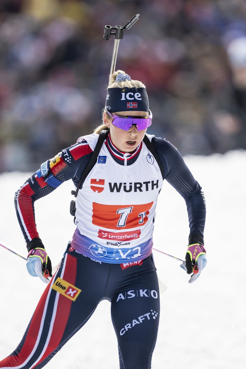 Ingrid Landmark Tandrevoldová počas miešanej štafety na MS v biatlone 2025.