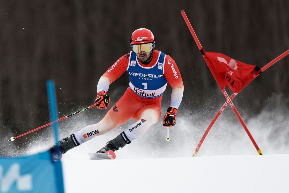 Švajčiar Loic Meillard počas obrovského slalomu v Hafjelli.