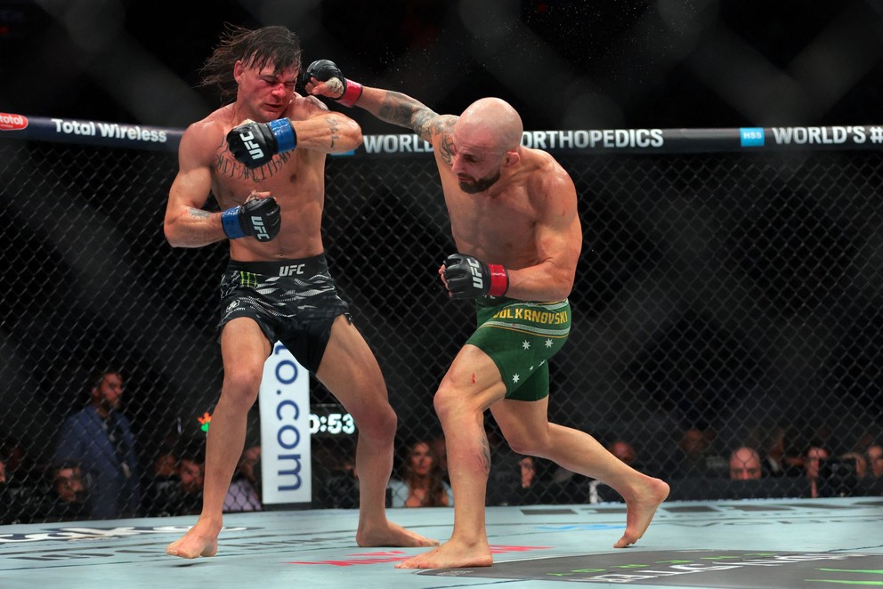 Súboj Alex Volkanovski - Diego Lopes na podujatí UFC 314.