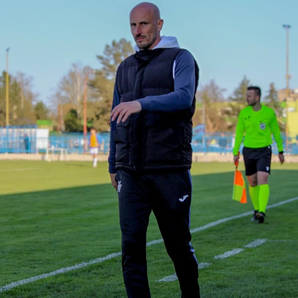Marek Janečka je v súčasnosti športový riaditeľ a zastupujúci tréner v treťoligovom FK Spišská Nová Ves.