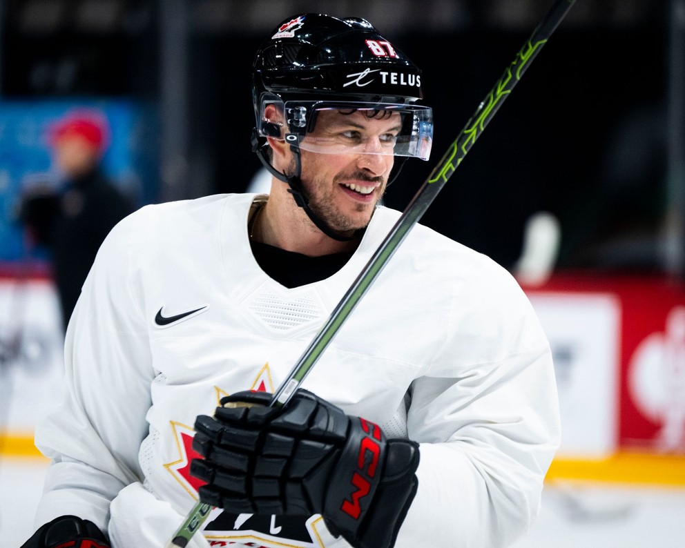Sidney Crosby na šampionáte púta pozornosť.