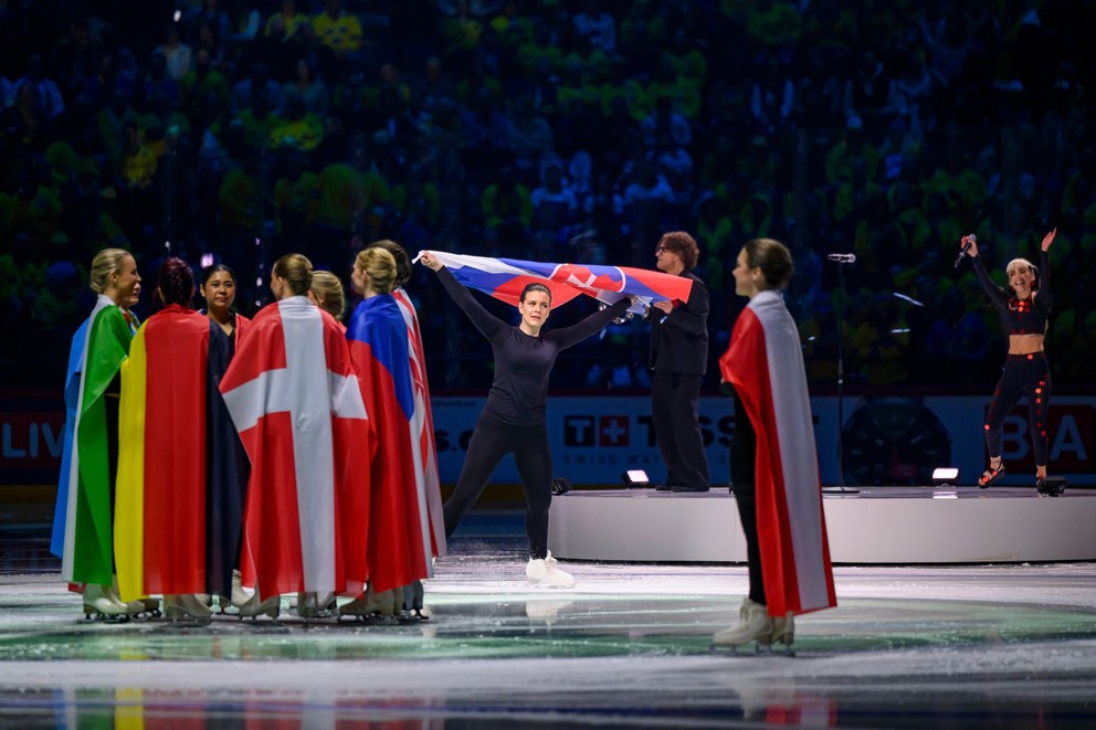 Momentka z otváracieho ceremoniálu na MS v hokeji 2025. 