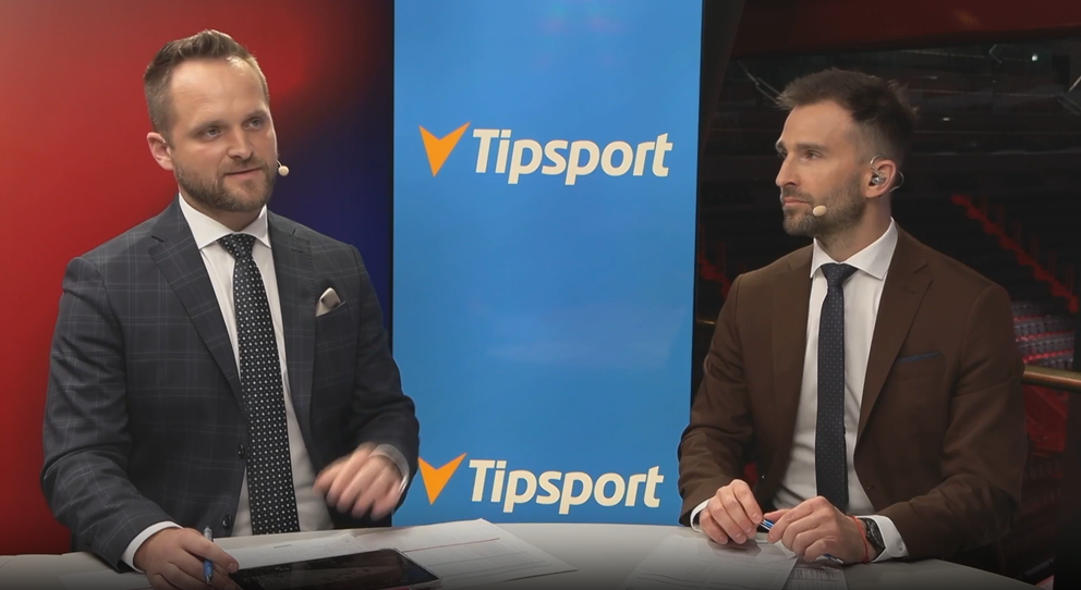 Rastislav Konečný (vľavo) a Dominik Graňák v štúdiu MS v hokeji 2025.