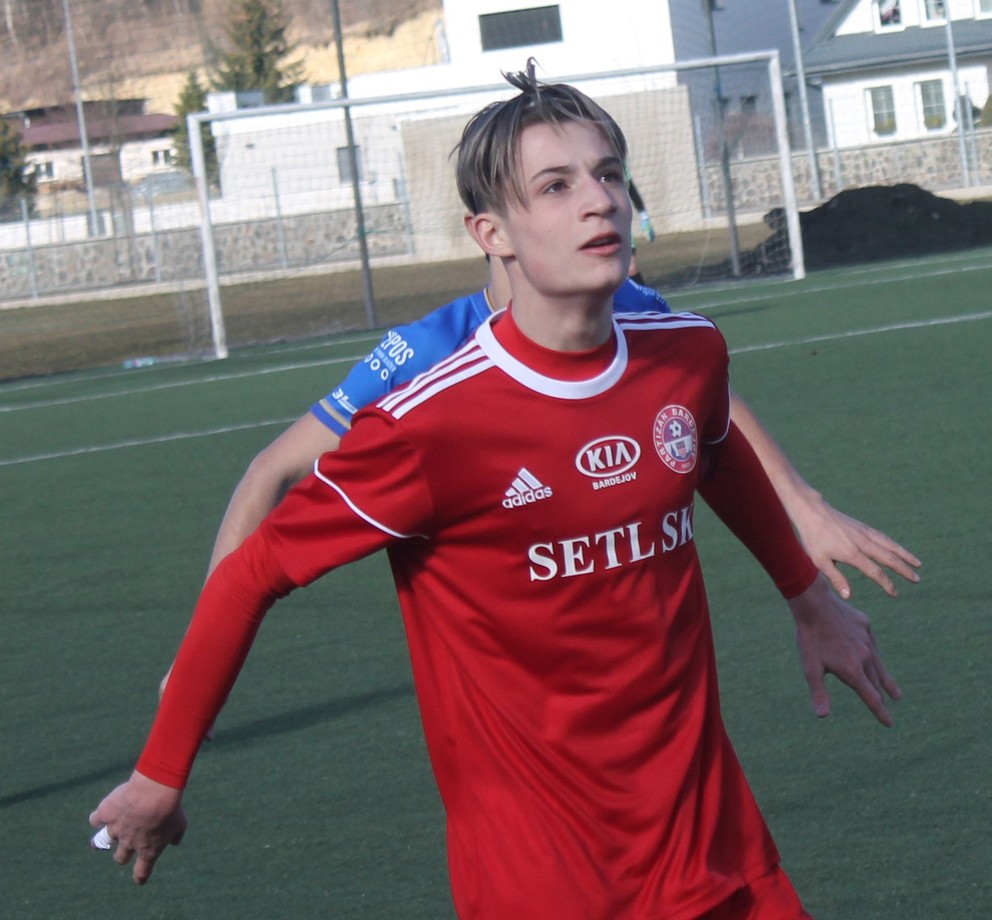 Nikolas Lukáč z tímu OFK-SIM Raslavice.