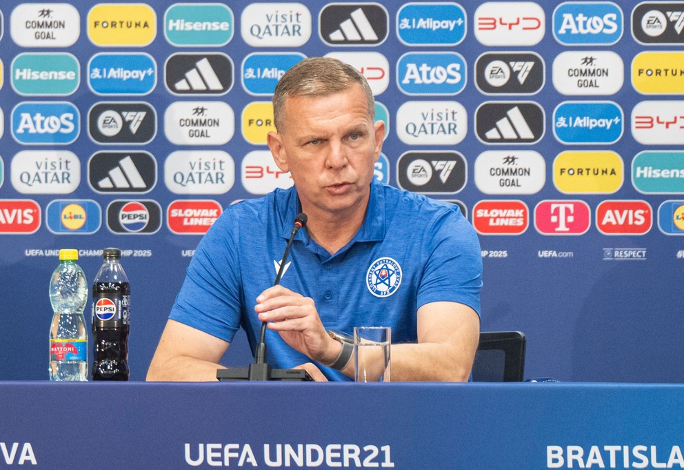 Tréner slovenskej futbalovej reprezentácie do 21 rokov Jaroslav Kentoš.