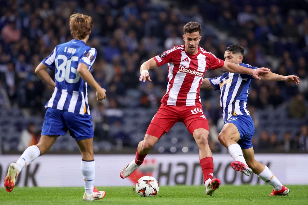 Charalampos Kostoulas v drese Olympiakosu Pireus