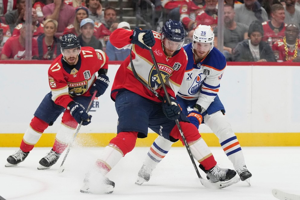 Nate Schmidt (88) v drese Floridy Panthers.