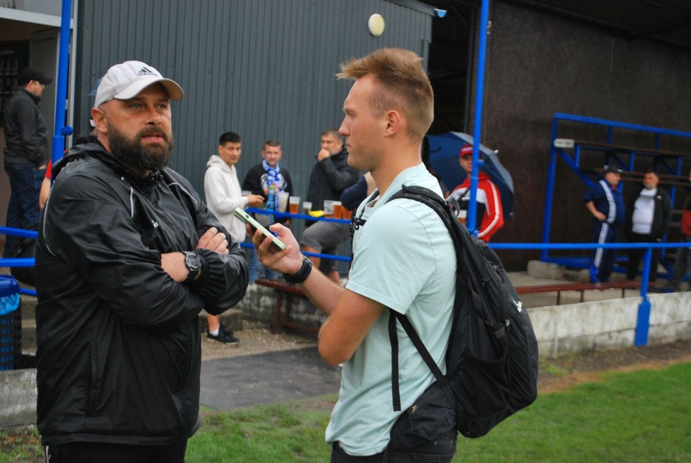 Kouč Csaba Szórád sa po zápase venoval médiám.