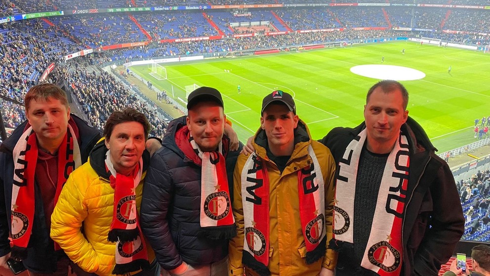 Hráči a funkcionári Kamenca pod Vtáčnikom pravidelne navštevujú zápasy Dávida Hancka.