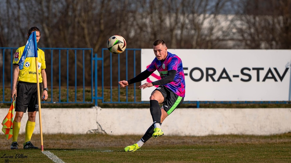 Marcel Timoránsky je oporou zadných radov ŠK Šurany.