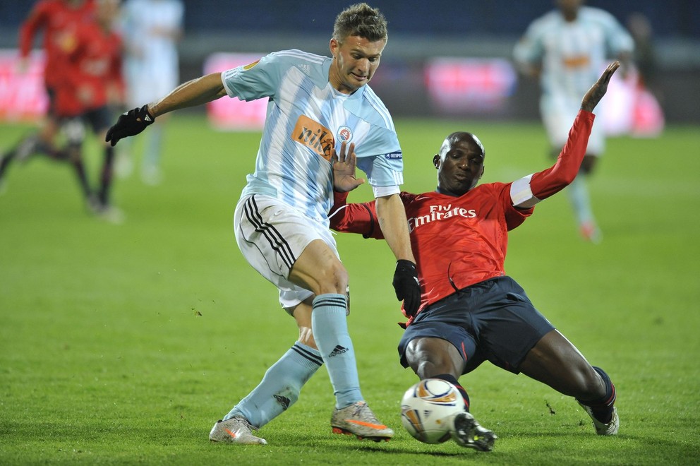 Miloš Lačný v zápase Slovan Bratislava - Paríž St. Germain.