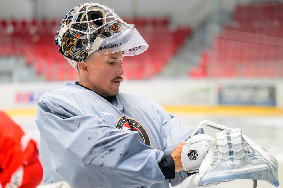 brankár HC Prešov Jaroslav Janus počas tréningu
