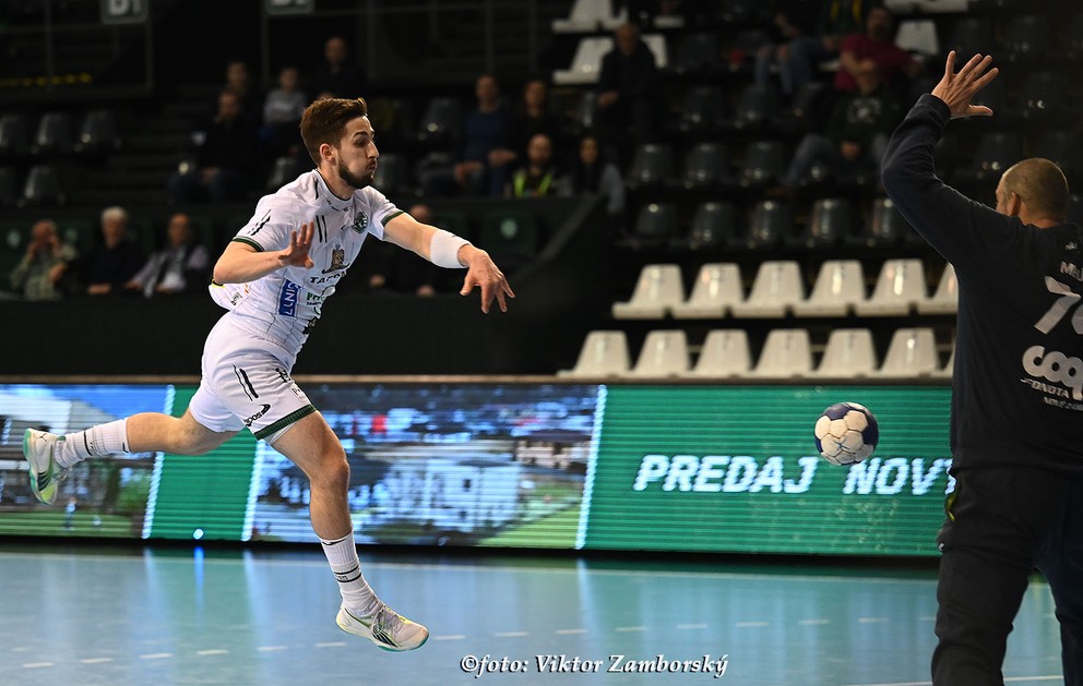 Fotka zo zápasu MHC Štart Nové Zámky - HT Tatran Prešov.