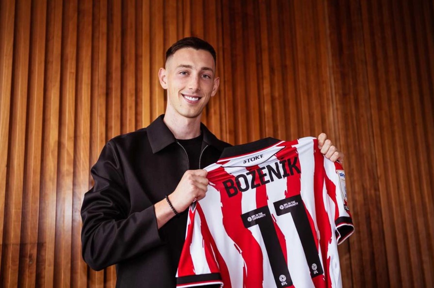 Róbert Boženík v Stoke City.