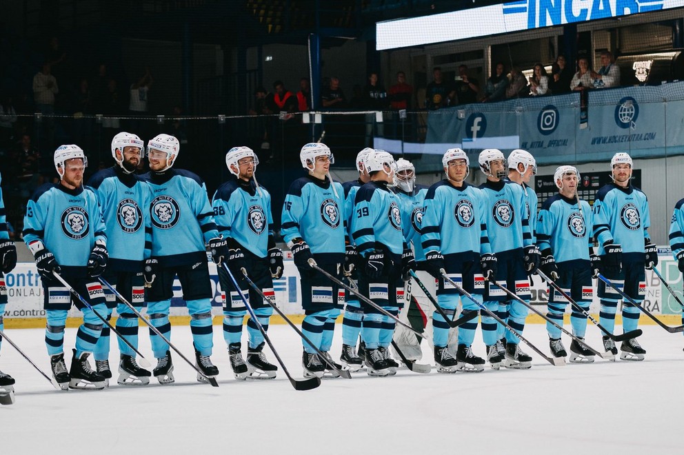 Hokejisti HK Nitra počas prípravy na novú sezónu.