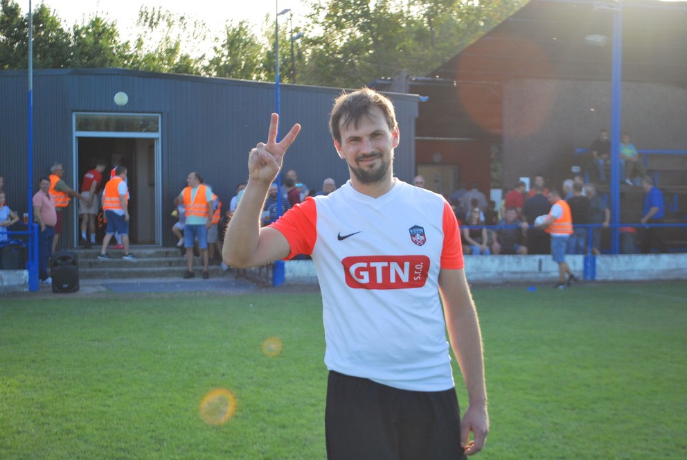 Najlepší strelec Bešeňova Tomáš Benkó dal proti Šuranom obidva góly.