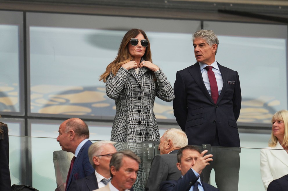 Karren Bradyová počas duelu West Hamu s Crystal Palace.