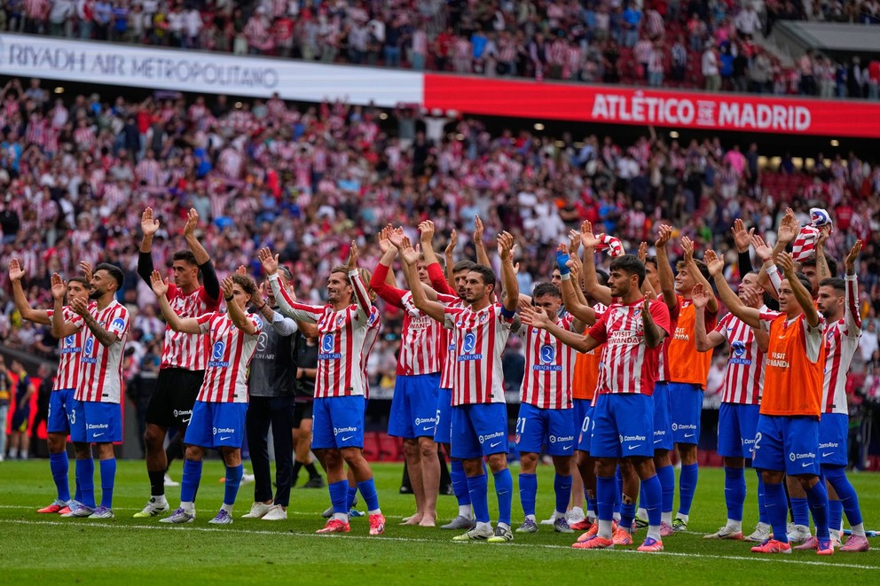 AZ50 Madrid - Na snímke hráči Atlética Madrid sa radujú.