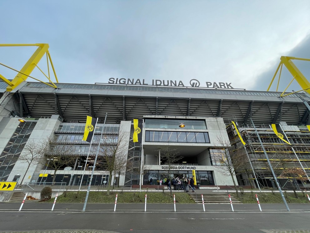 Štadión Signal Iduna Park, známy aj ako Westfalenstadion, otvorili k MS 1974 vo futbale.