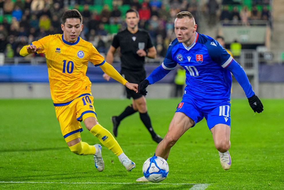 Na snímke zľava Abinur Nurymbet (Kazachstan), Nino Marcelli (Slovensko).