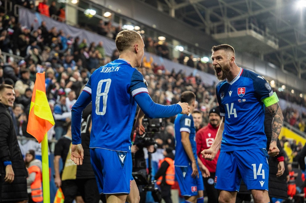 Na snímke hráč Slovenska Tomáš Bobček (8) oslavujúci svoj prvý gól v reprezentácií.