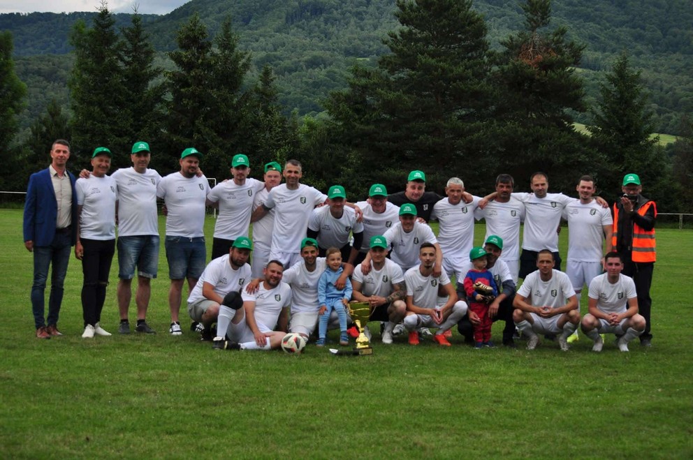 Futbalisti TJ Tvarona.