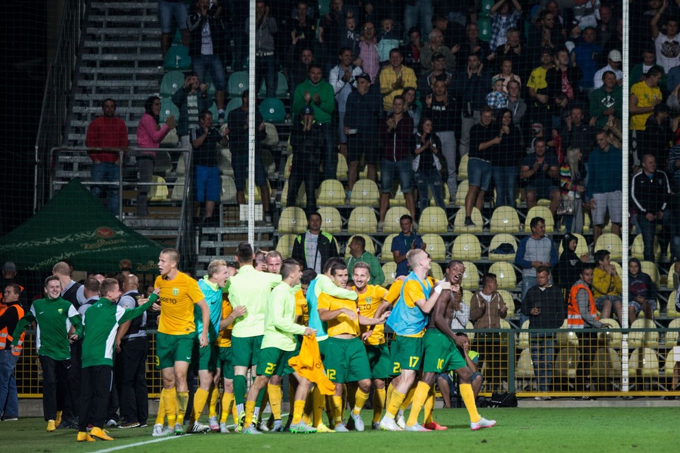 Hráči Žiliny oslavujú víťazstvo proti Bilbau.