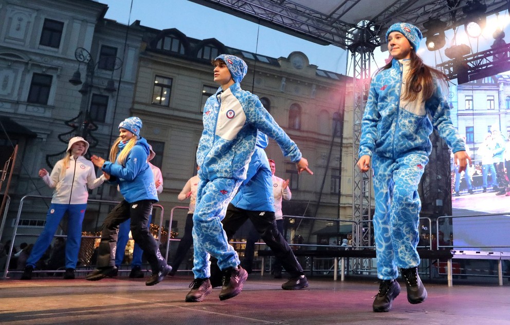 Slovenský olympijský a športový výbor (SOŠV) v Banskej Bystrici predstavil oblečenie Slovenského olympijského tímu pre zimné olympijské hry 2026.