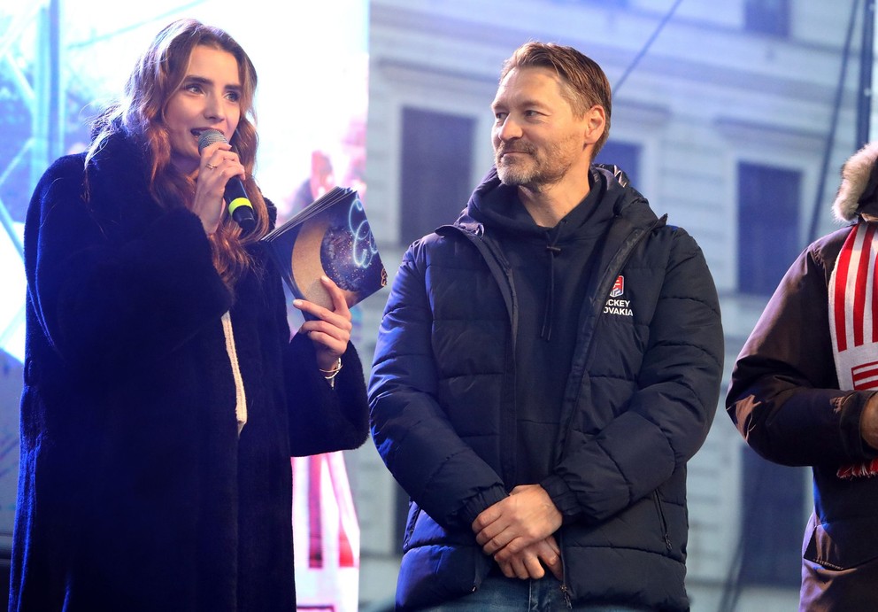 Na snímke tréner Vladimír Országh na Námestí SNP v Banskej Bystrici.