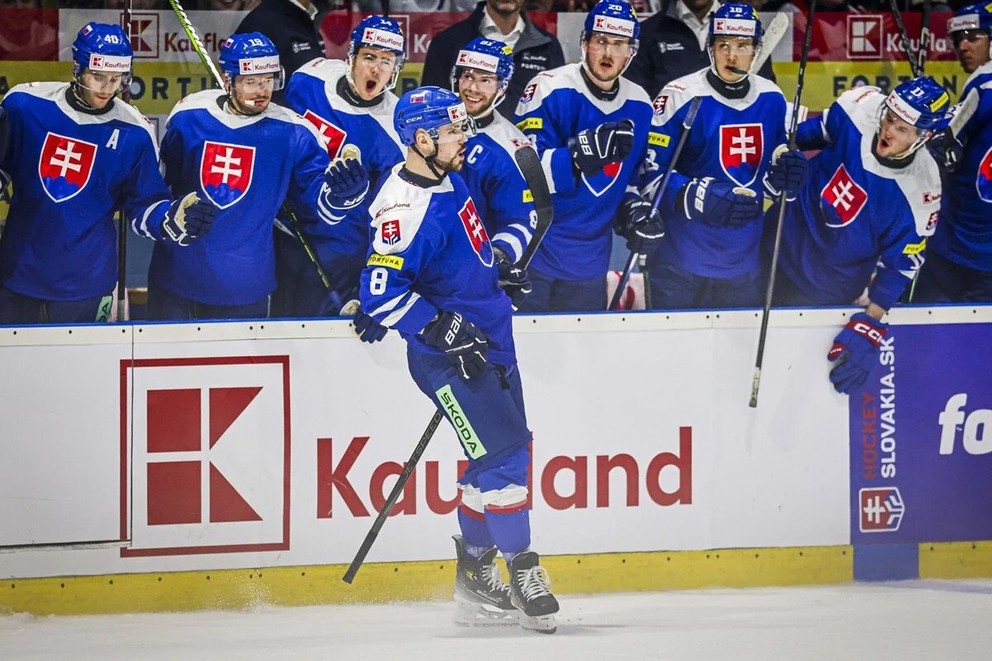 Slovenskí hokejisti počas Vianočného Kaufland Cupu.