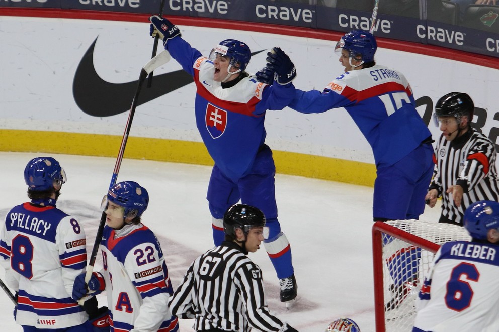 Fotka zo zápasu Slovensko - USA na MS v hokeji hráčov do 20 rokov 2026.
