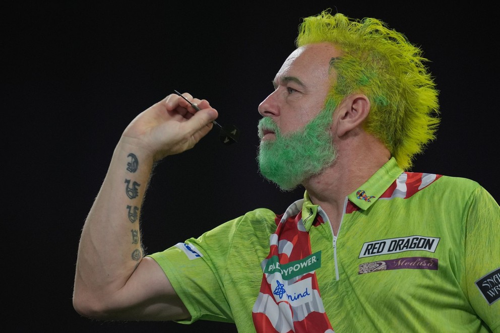 Škót Peter Wright počas MS v šípkach 2026. 