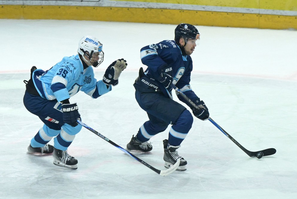 Oliver Botka (Nitra) a Samuel Solenský (Slovan).