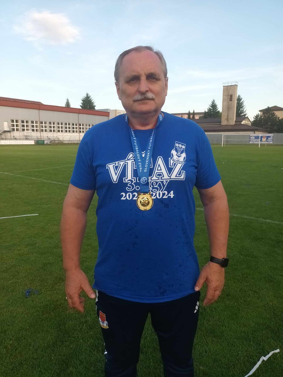 Tréner Pavel Piršč.