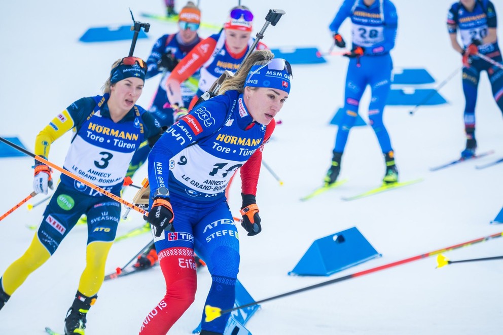 Paulína Bátovská Fialková počas pretekov žien s hromadným štartom v Annecy - Le-Grand Bornand.