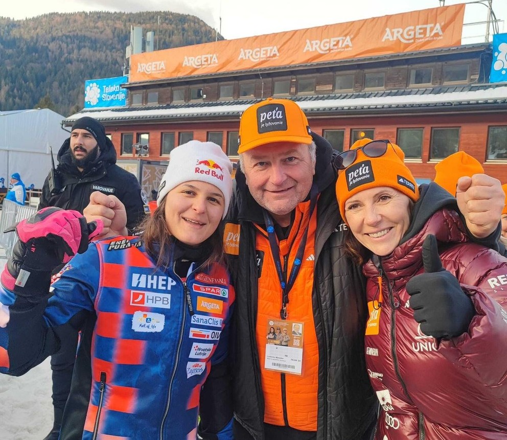 Miroslav Ledecký s manželkou a so Zrinkou Ljutičovou (vľavo).