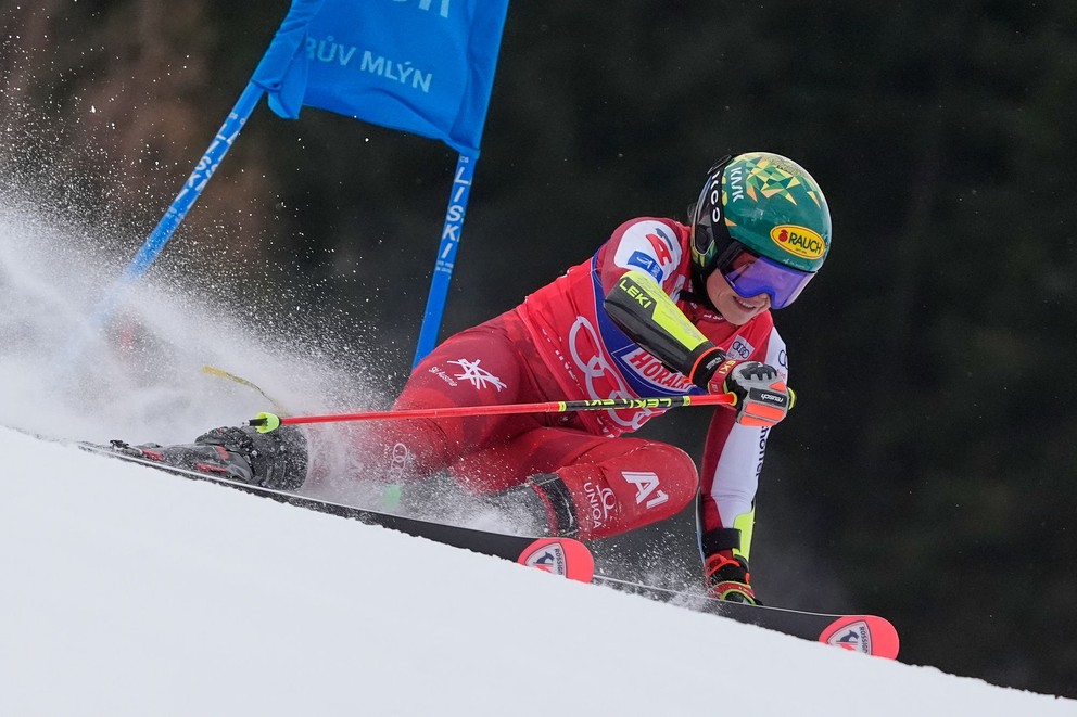 Rakúšanka Julia Scheibová počas obrovského slalomu v Špindlerovom Mlyne.