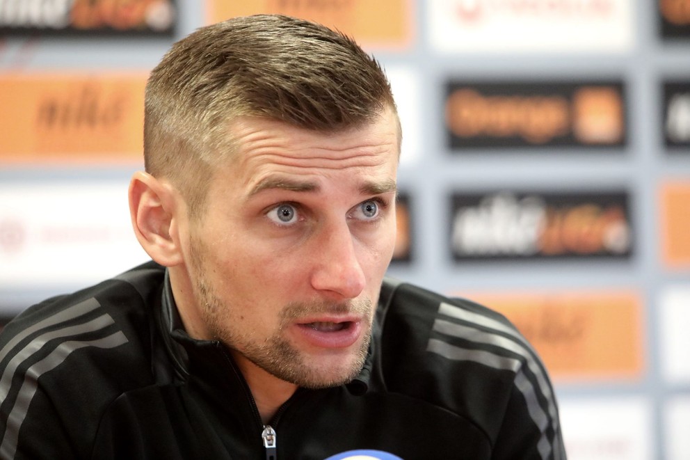 Na snímke hlavný tréner Štefan Markulík počas tlačovej konferencie FK Železiarne Podbrezová pred jarnou časťou Niké ligy v Zelpo Aréne Podbrezová 5. februára 2026.