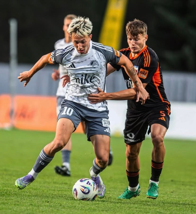 Radek Šiler (vpravo) v drese Podbrezovej.