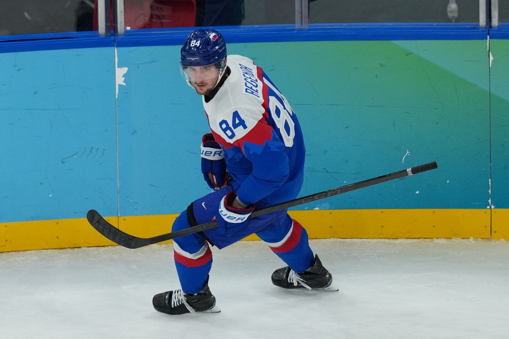 Pavol Regenda v zápase USA - Slovensko na ZOH 2026.