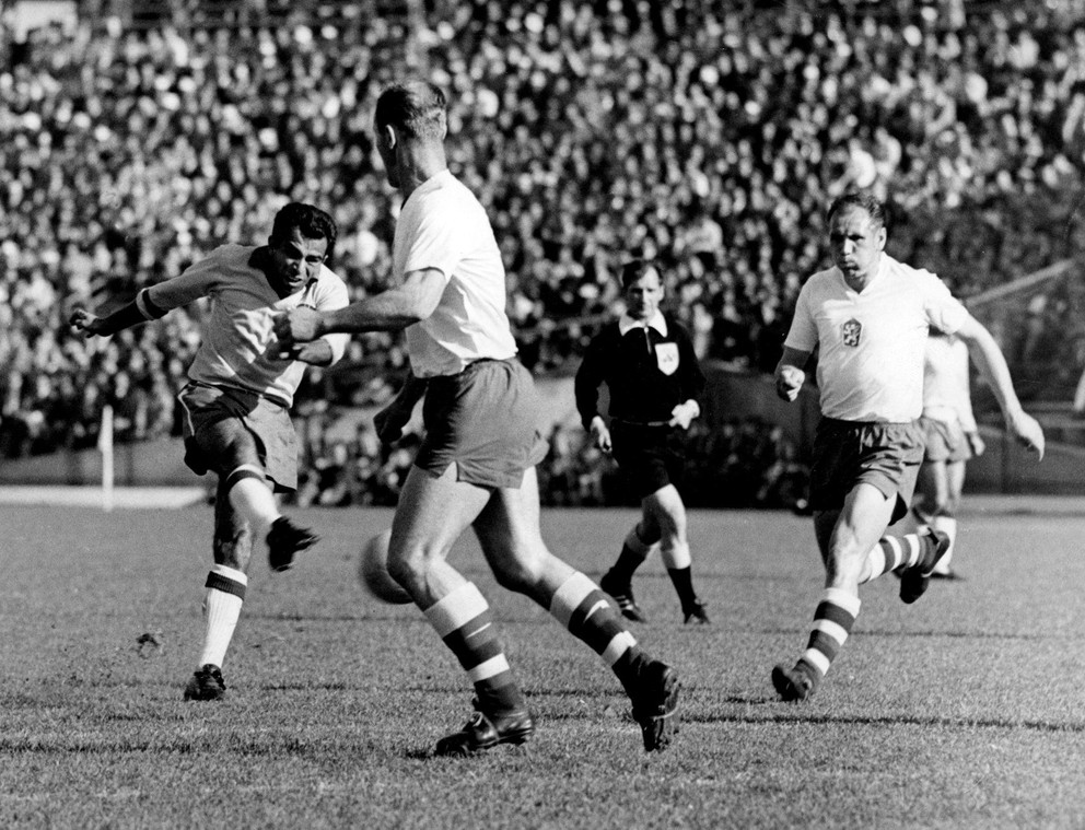 Momentka z finále MS 1962 Brazília - Československo (3:1)-
