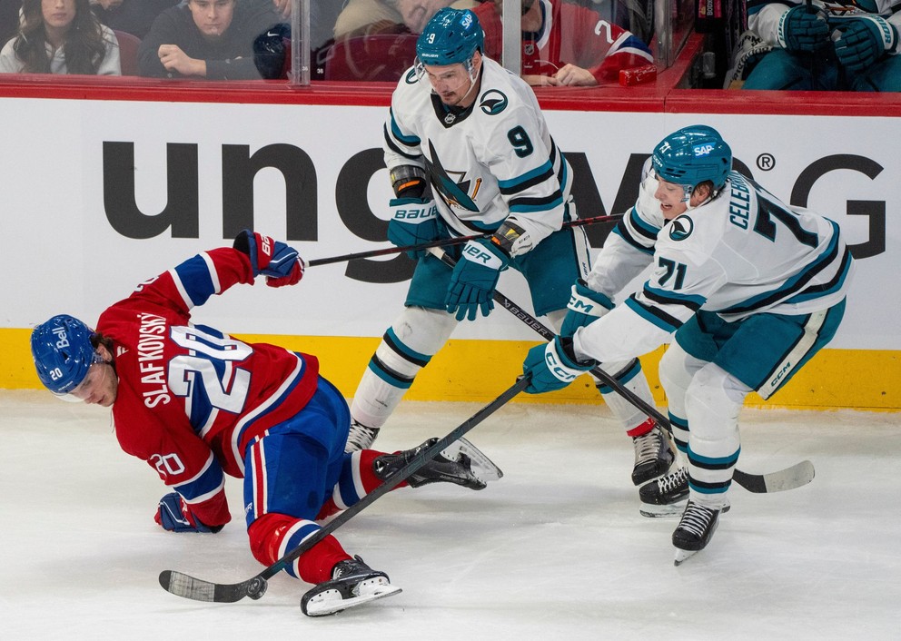 Juraj Slafkovský v zápase proti San Jose.