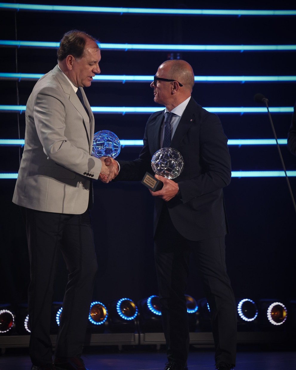Vladimír Weiss a Francesco Calzona na galavečere Futbalista roka 2025.