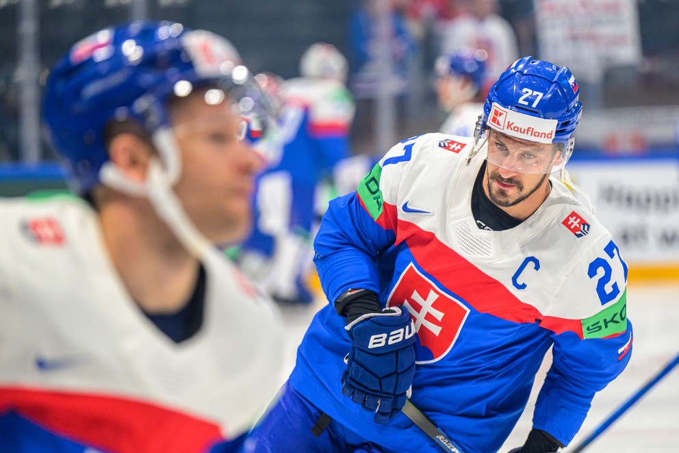Vpravo Marek Hrivík (Slovensko).