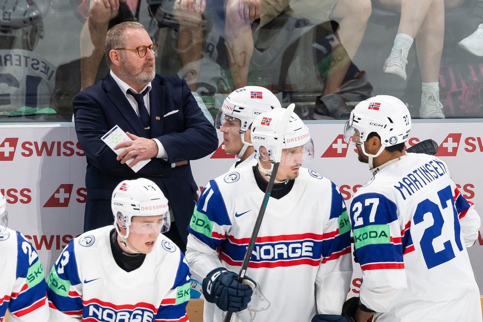 Tréner Nórov Petter Thoresen.