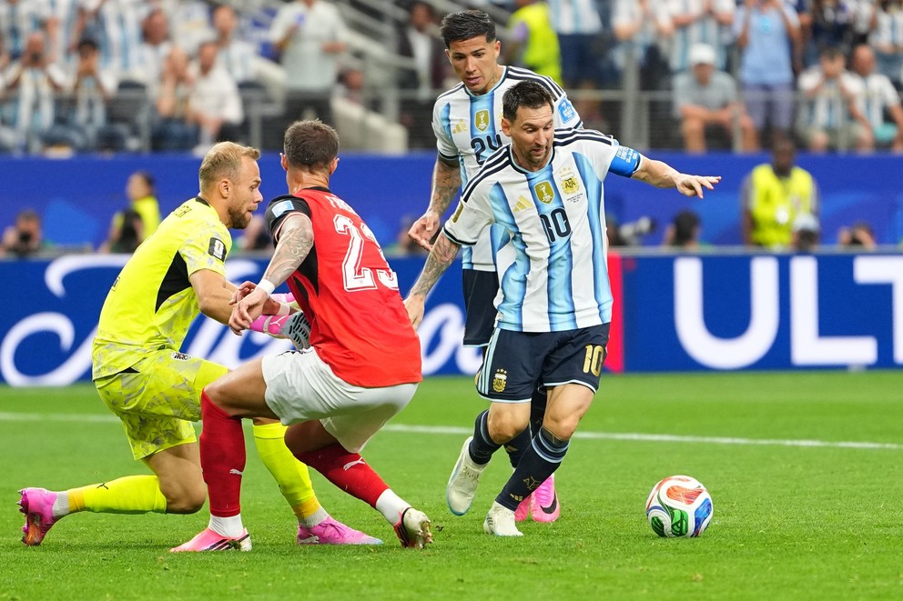 Lionel Messi.