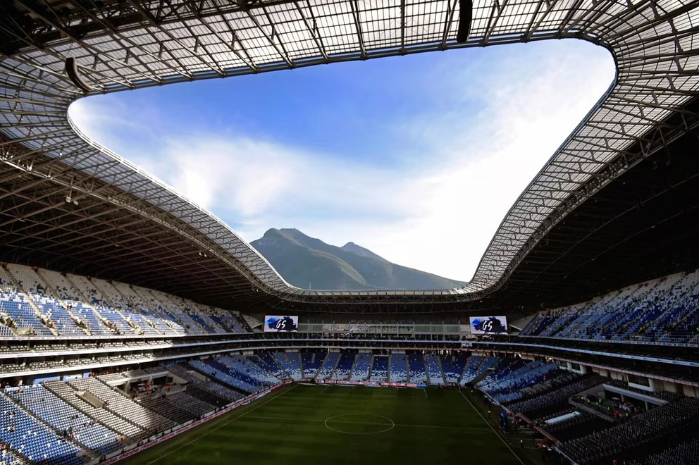 Estadio Monterrey.