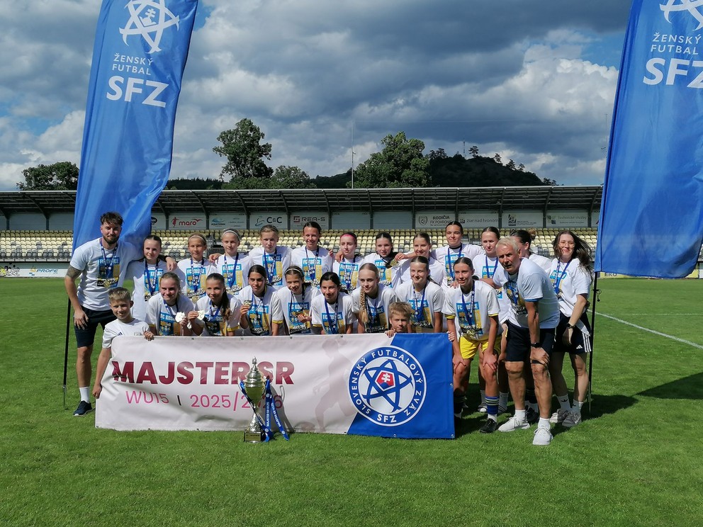Futbalistky Košíc U15, majsterky Slovenska.