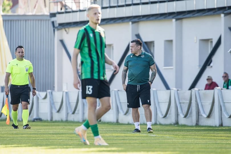 Hlavný tréner FC Baník Prievidza Filip Hlohovský.